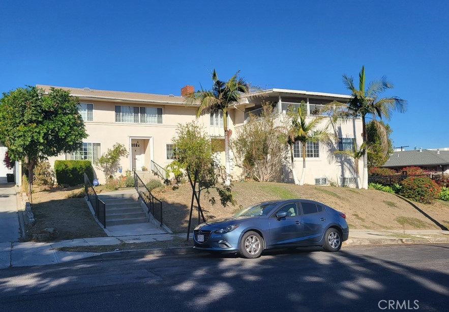 1121 5th Avenue Property Photo 1