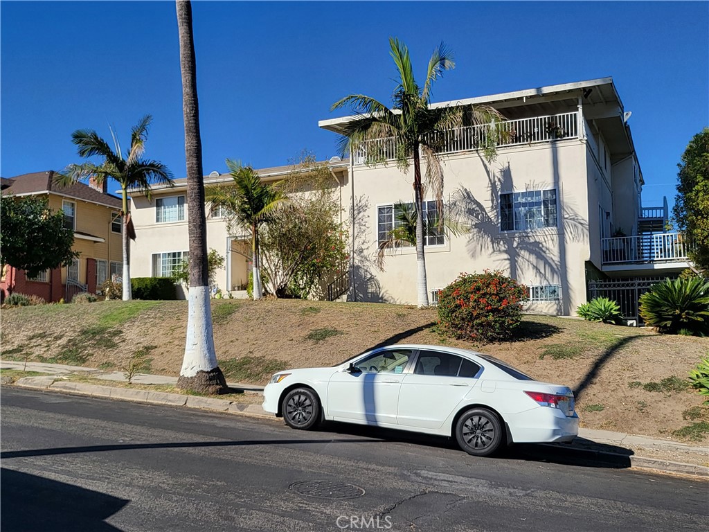 1121 5th Avenue Property Photo 8