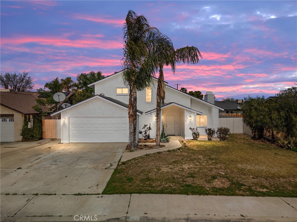 2100 Butterfield Avenue Property Photo