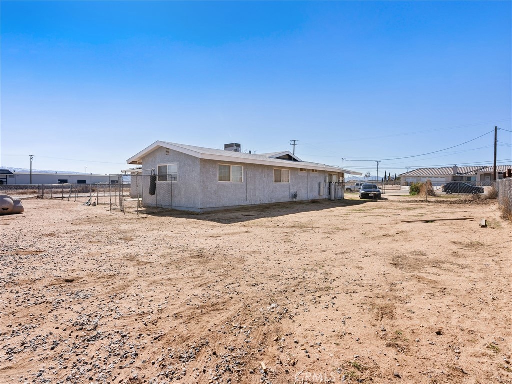 11105 A Avenue Property Photo 9
