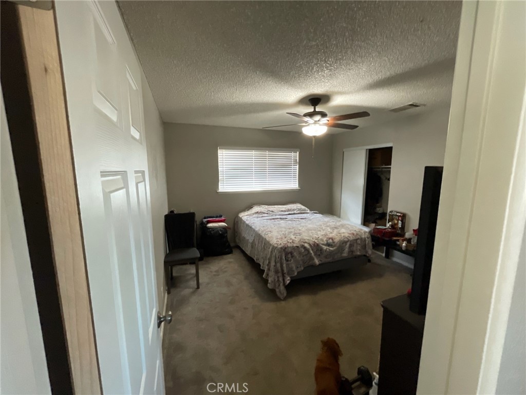 11105 A Avenue Property Photo 18