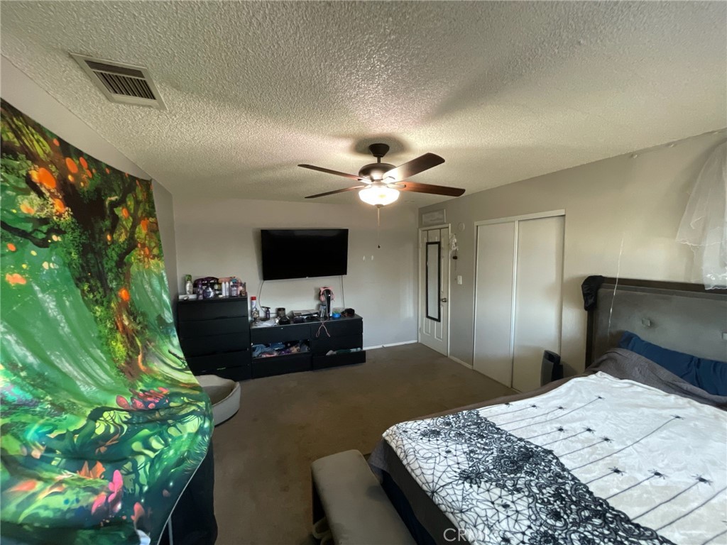 11105 A Avenue Property Photo 21