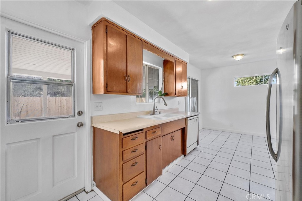 1960 Gregory Avenue Property Photo 15