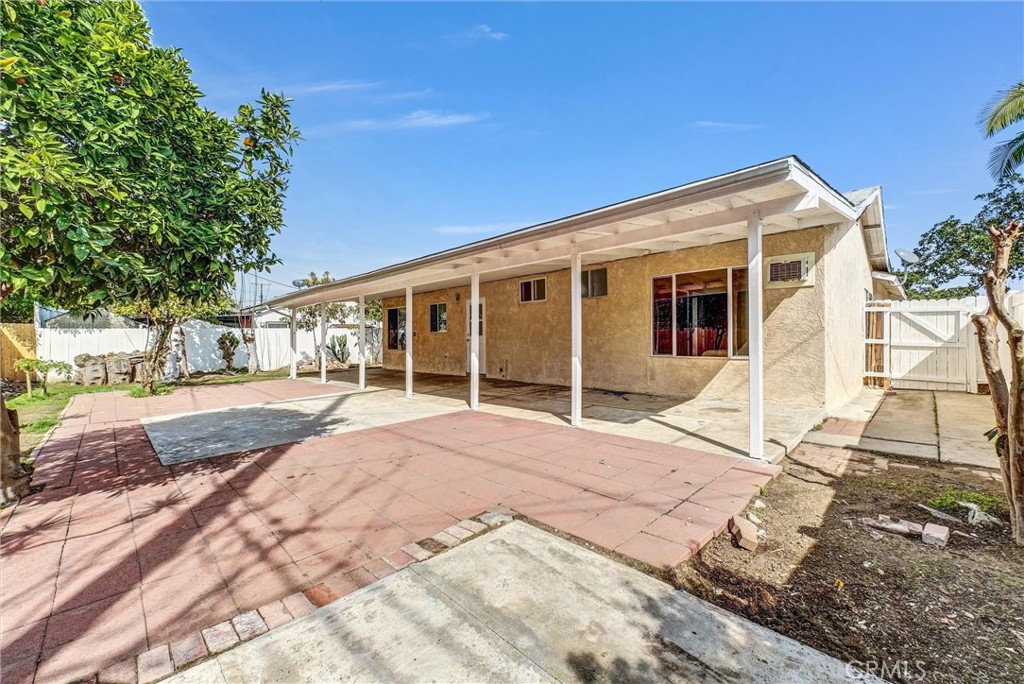 1960 Gregory Avenue Property Photo 32