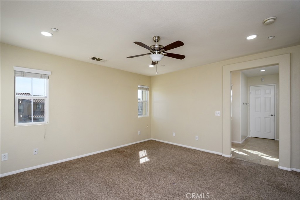 16442 El Revino Drive Property Photo 12