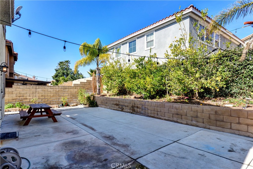 16442 El Revino Drive Property Photo 29