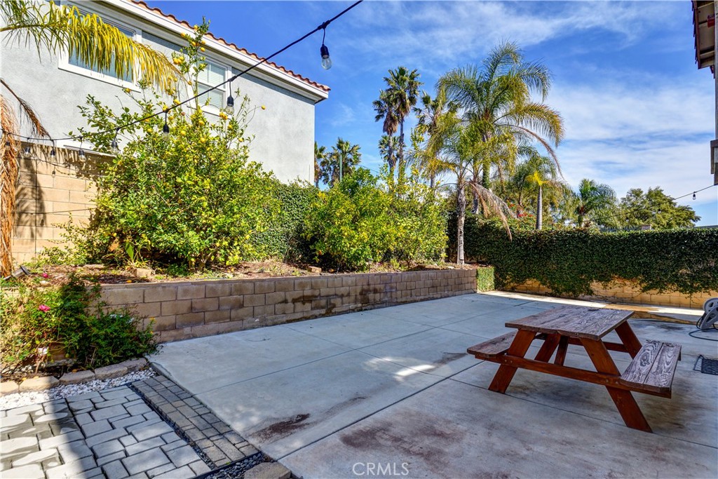 16442 El Revino Drive Property Photo 31