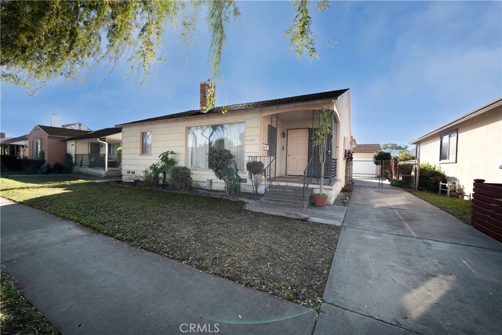 6053 Pimenta Avenue Property Photo
