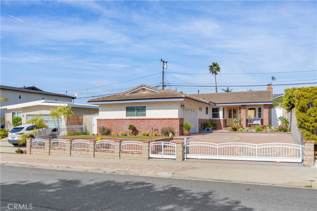 1025 Marvista Avenue Property Photo 1