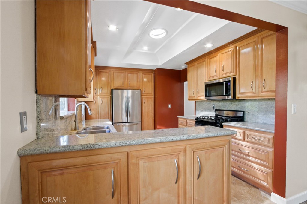 25601 Reed Drive Property Photo 7