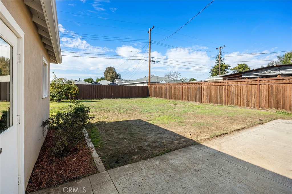 607 S Poplar Avenue Property Photo 33