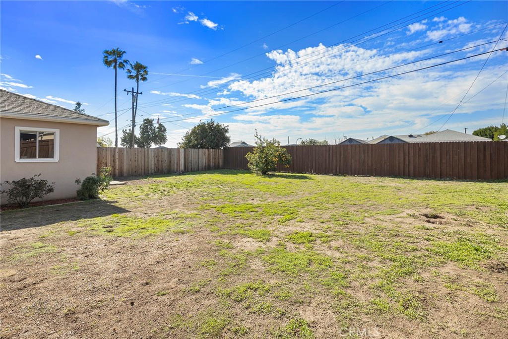 607 S Poplar Avenue Property Photo 34
