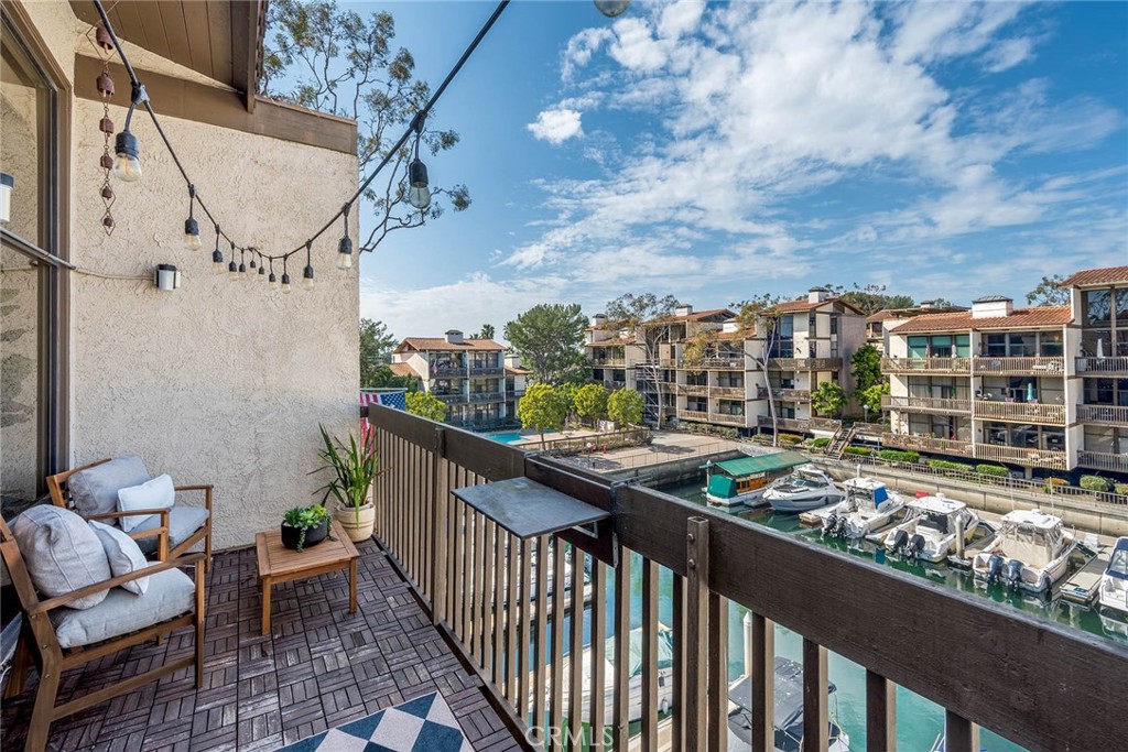 9331 Marina Pacifica Dr N Property Photo 17