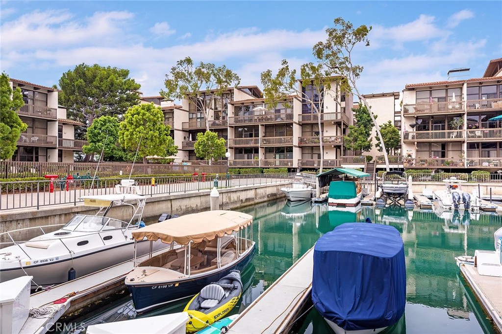 9331 Marina Pacifica Dr N Property Photo 24
