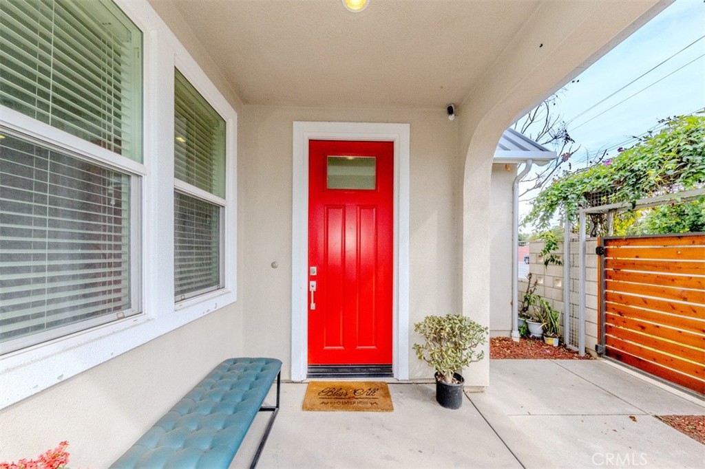 698 Americana Drive Property Photo