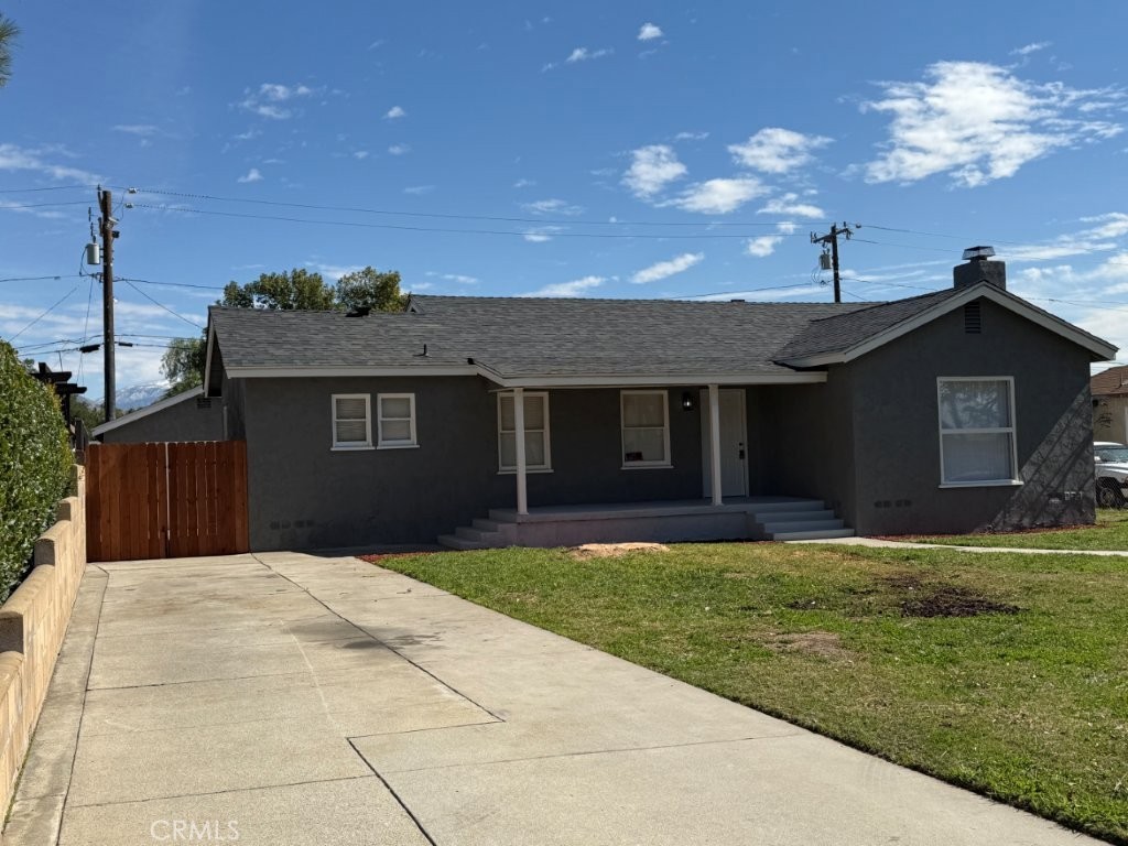 3015 Serrano Road Property Photo 1