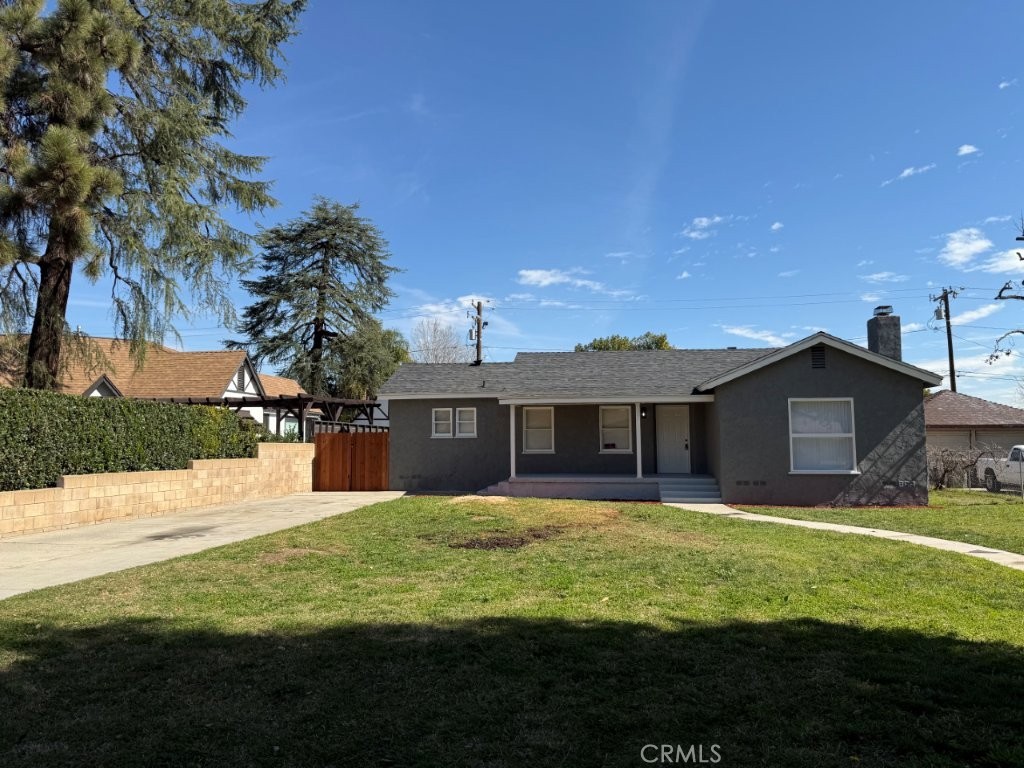 3015 Serrano Road Property Photo 2