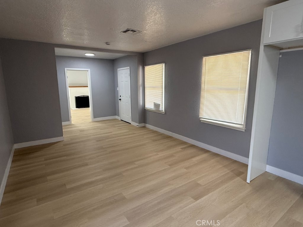 3015 Serrano Road Property Photo 10