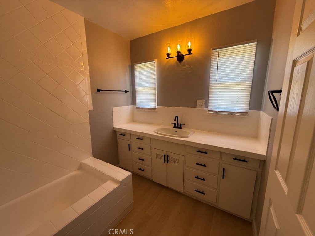 3015 Serrano Road Property Photo 17