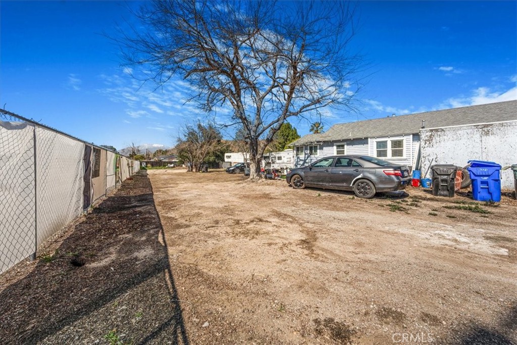 3040 N F Street Property Photo 32