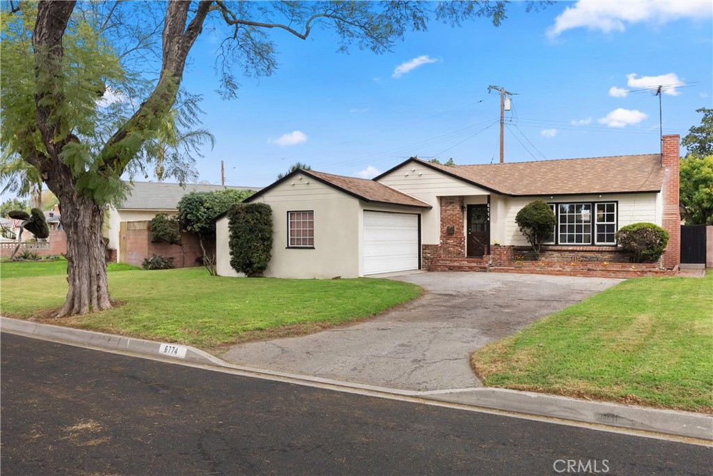 6774 Dos Rios Road Property Photo