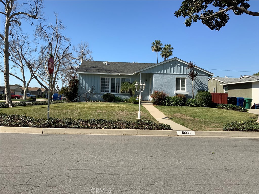 10933 Gladhill Road Property Photo