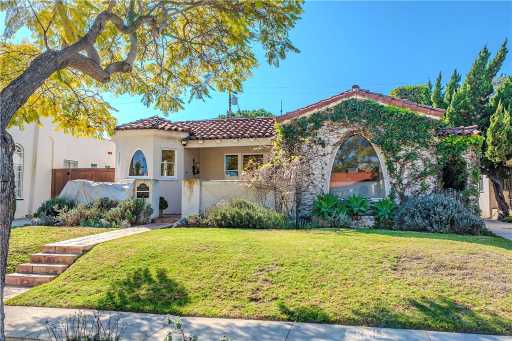 3745 California Avenue Property Photo