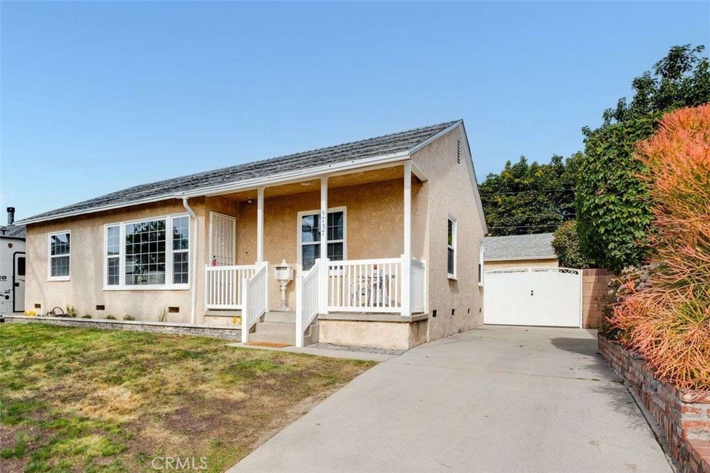 5737 Cardale Street Property Photo