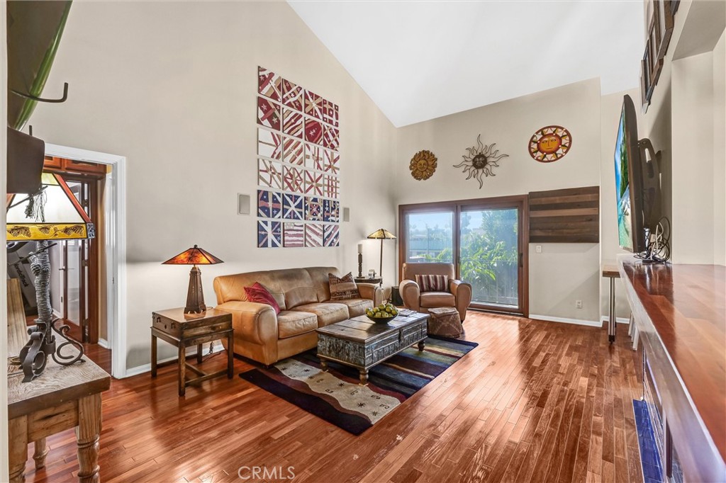 1730 Camden Avenue 208 Property Photo 1