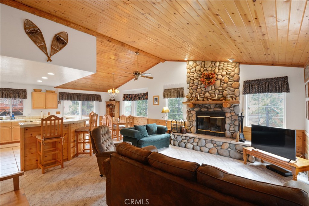 1030 Jasper Drive Property Photo 5