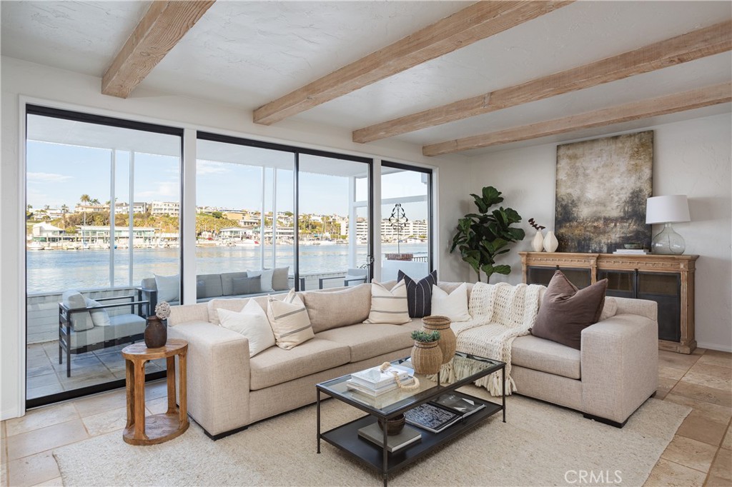 310 Via Lido Nord Property Photo 7