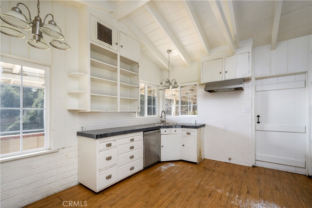 121 Furlong Lane Property Photo 4