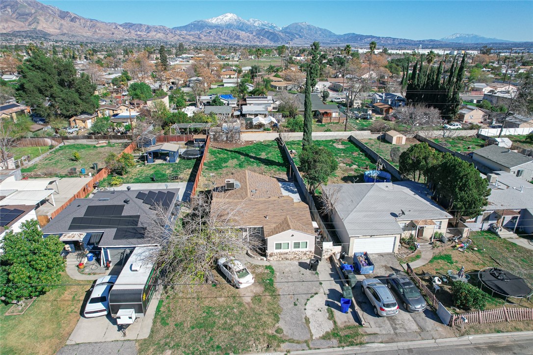 7531 Del Rosa Ave Property Photo 3