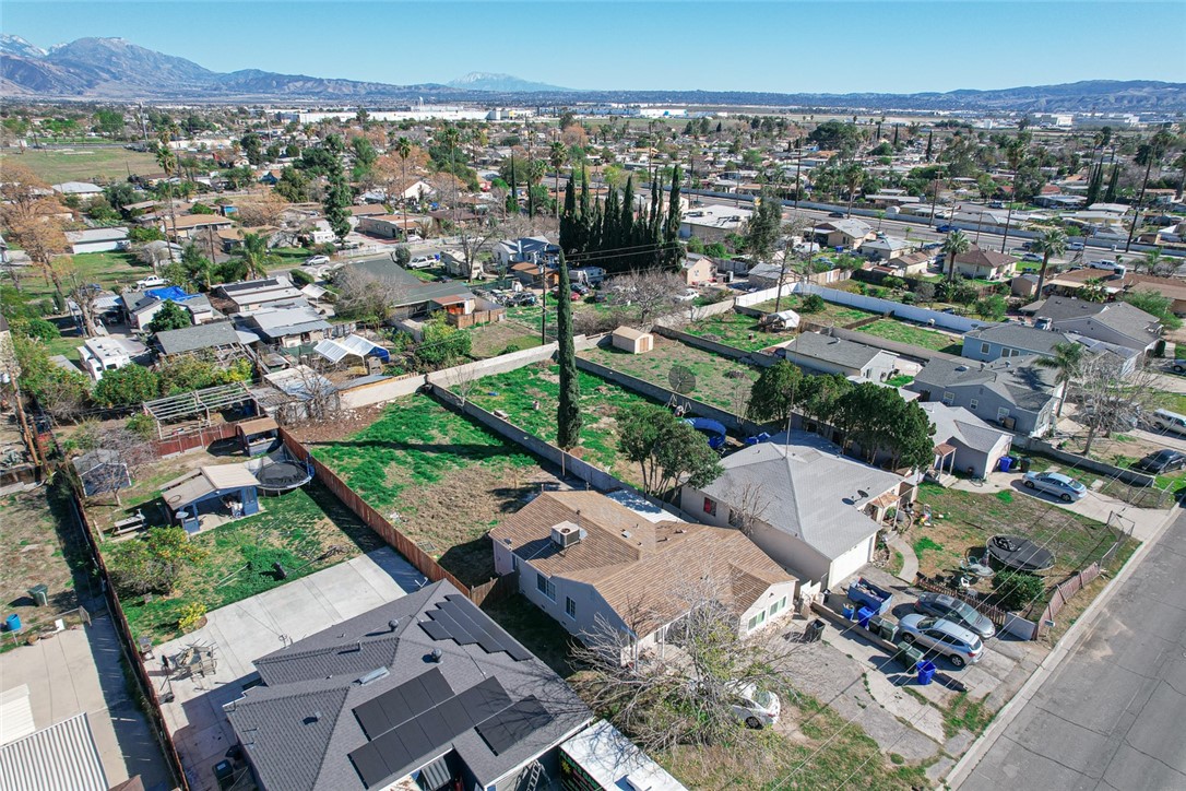 7531 Del Rosa Ave Property Photo 4