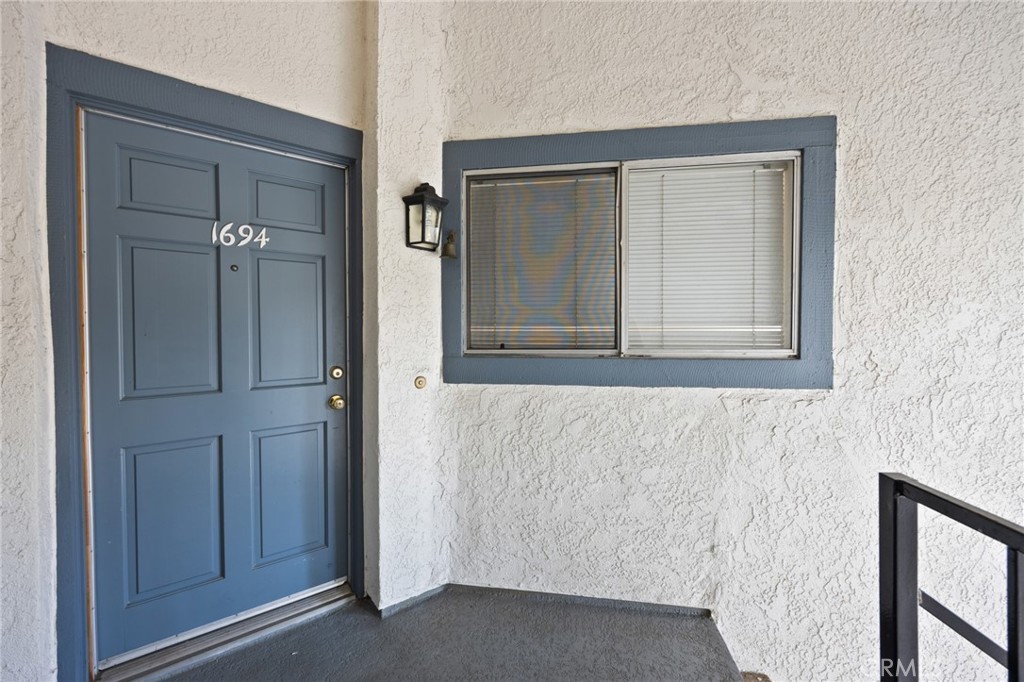 1694 Bridgeport Property Photo 1