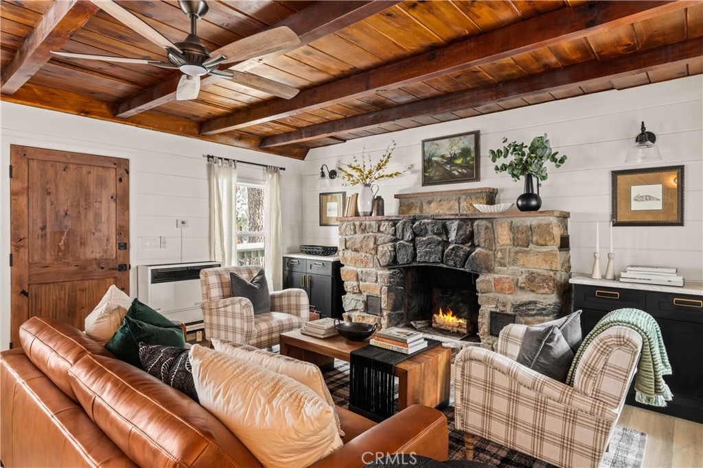 1149 Scenic Way Property Photo 8