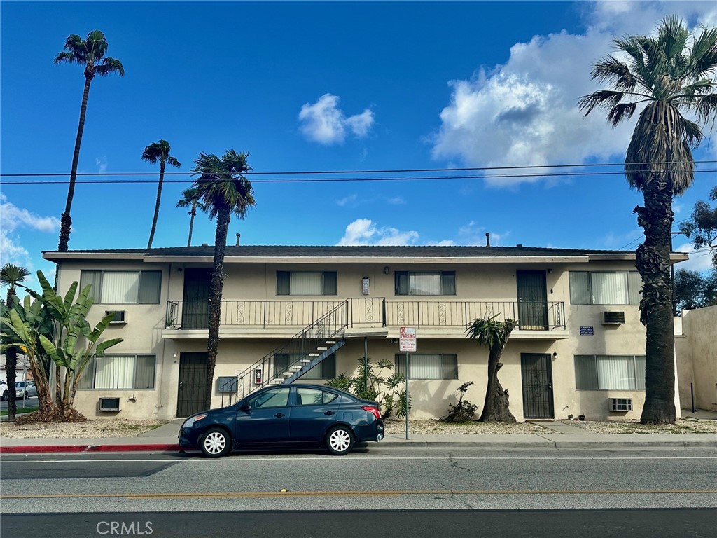 1000 E 32nd Street Property Photo