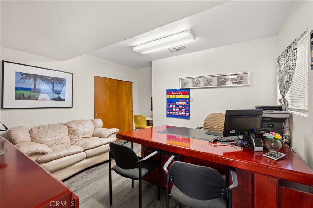 10542 Katella Avenue Property Photo 33