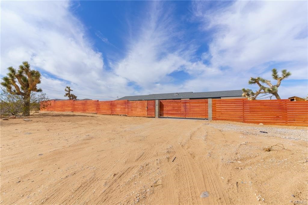 670 Ducor Avenue Property Photo 1