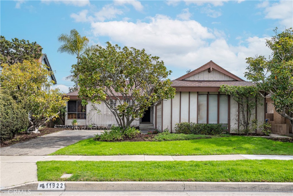 11922 Paseo Bonita Property Photo