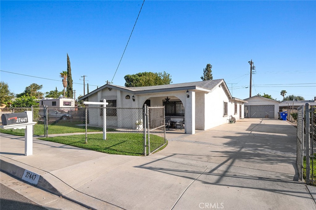 27447 Cypress Street Property Photo 2