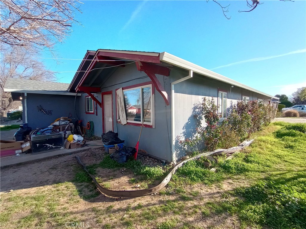 802 Tamarack Way Property Photo