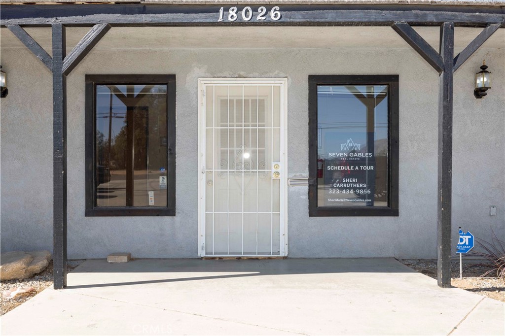 18026 Jonathan Street Property Photo 6