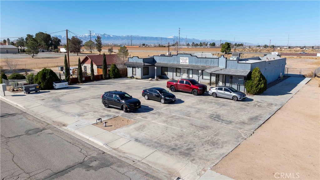 18026 Jonathan Street Property Photo 9