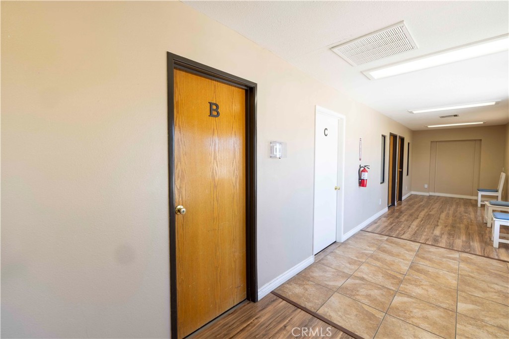 18026 Jonathan Street Property Photo 19