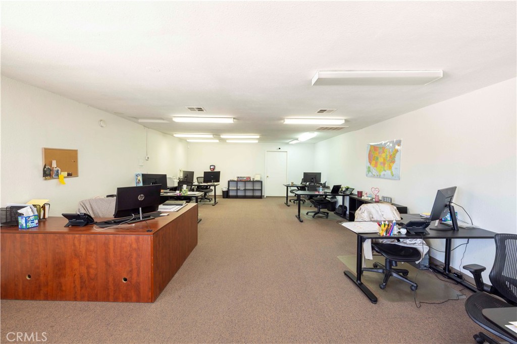18026 Jonathan Street Property Photo 20