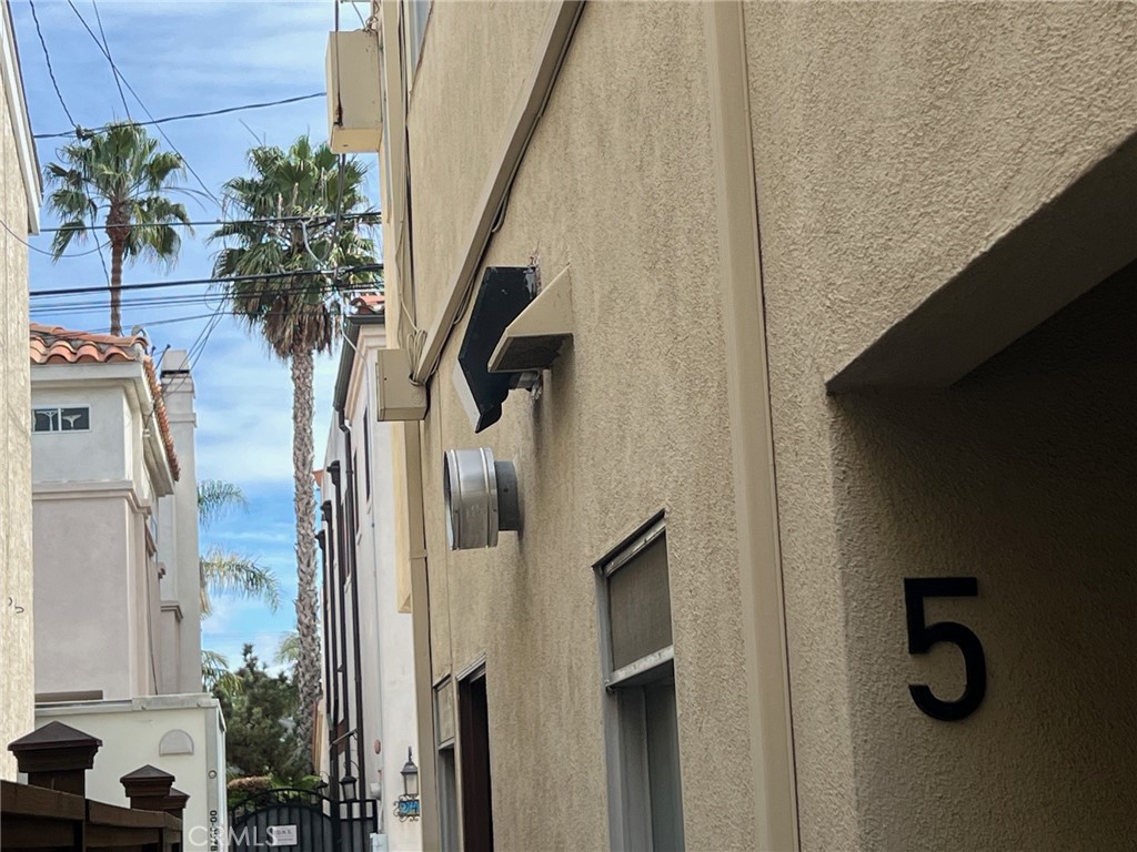 244 5th Street Property Photo 3