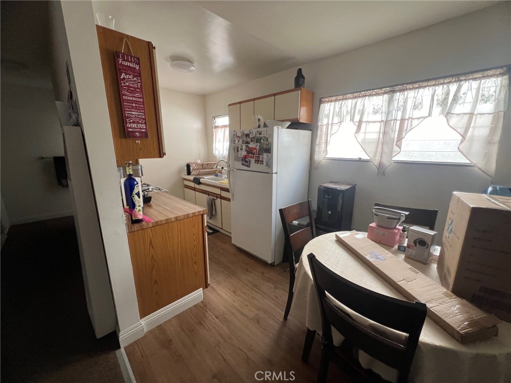 244 5th Street Property Photo 6