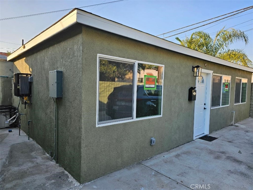 2761 Nebraska Avenue D Property Photo