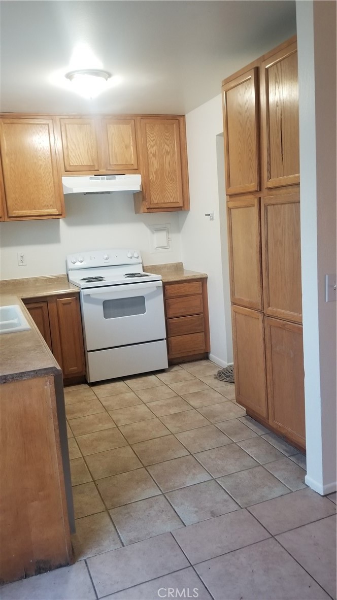 8358 Hermosa Avenue Property Photo 3